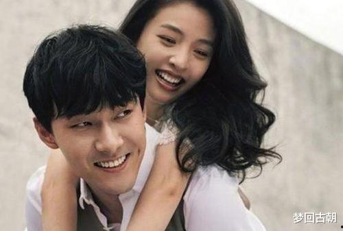 吃瓜香港大眼夫妇视频,揭秘娱乐圈幕后故事