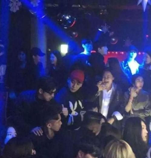 国外演唱会吃瓜事件视频