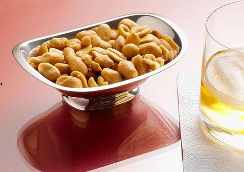 茶楼吃瓜吃花生视频  第3张