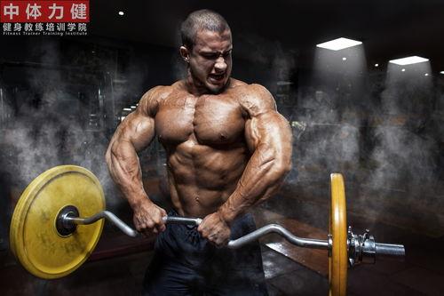 健身男自拍吃瓜视频网站,自拍吃瓜，健身圈新潮流  第3张